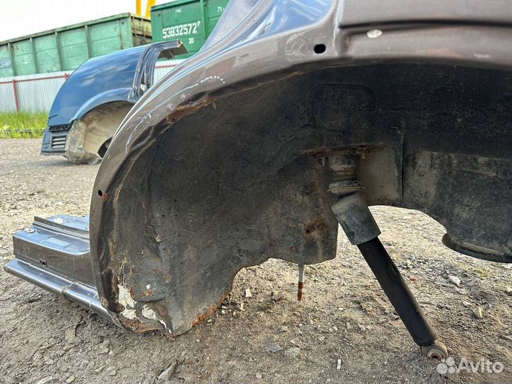 Крыло заднее левое Infiniti FX 35