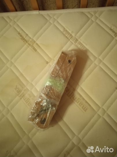 Детская кроватка с маятником