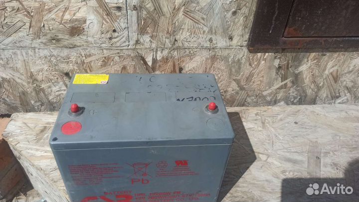 Аккумуляторная батарея CSB