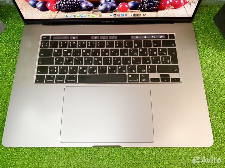 MacBook Pro 16 2021 32gb 512gb Отличный