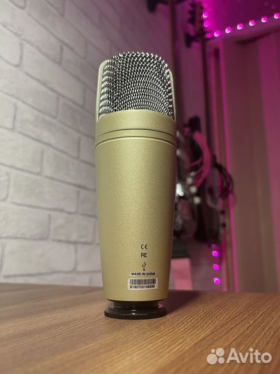 Студийный конденсаторный микрофон Behringer c1-u