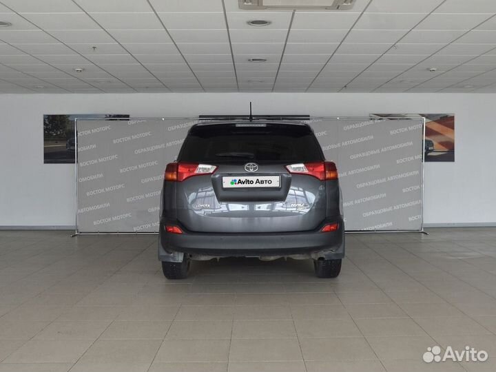 Toyota RAV4 2.2 AT, 2013, 246 955 км