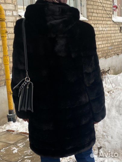 Норковая шуба с капюшоном