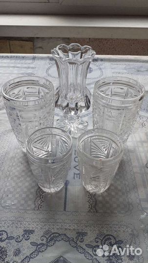 Хрустальные рюмки