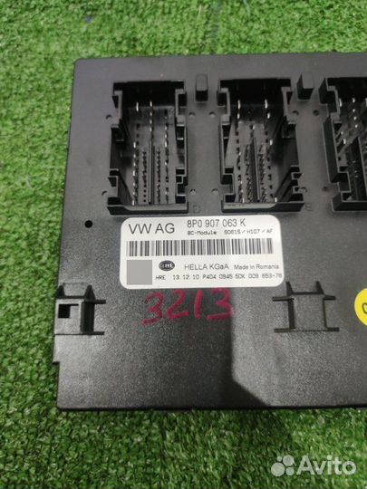 Блок предохранителей передний Audi A3 8P cdaa 2011