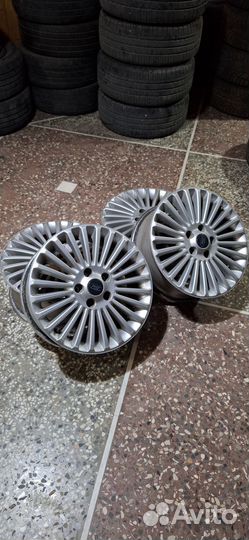 Форд Титаниум р16