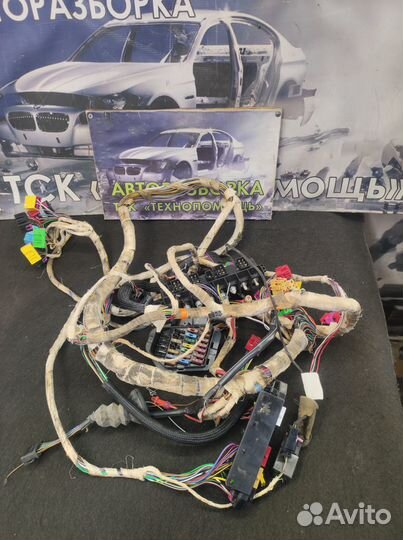 Проводка подторпедная Audi 100 C4