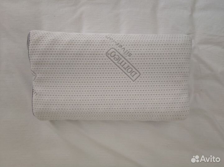 Анатомическая подушка с эффектом памяти