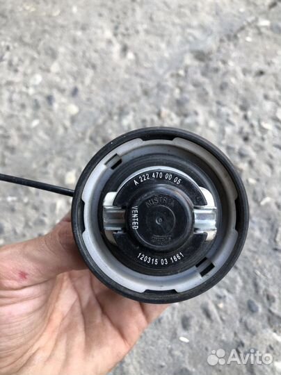 Крышка от бензобака на Mersedes Benz 222