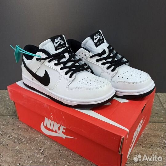 Кроссовки Nike SB Dunk low