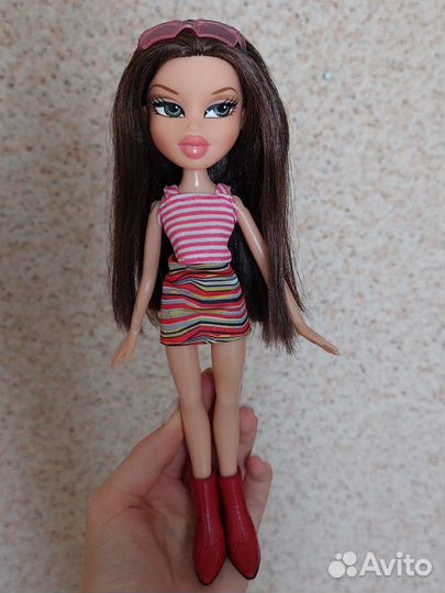 Katya play sportz bratz