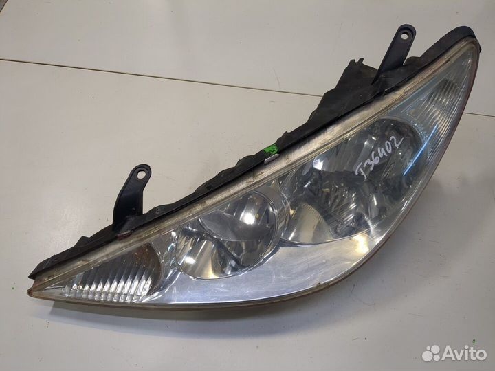 Фара (передняя) Toyota Previa (Estima), 2004