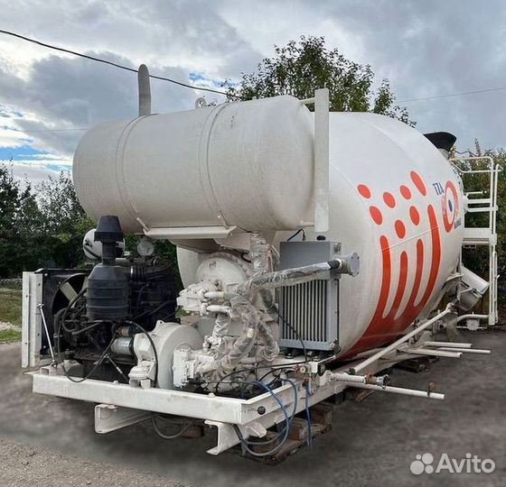 Водобак автобетоносмесителя