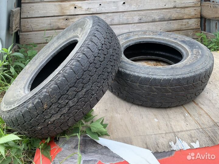 Bridgestone Dueler H/T 255/70 R15 105S