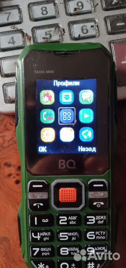 Кнопочный телефон BQ