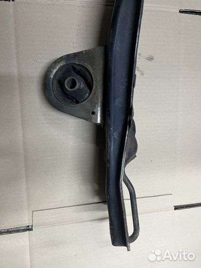 Балка продольная лыжа lancer 9