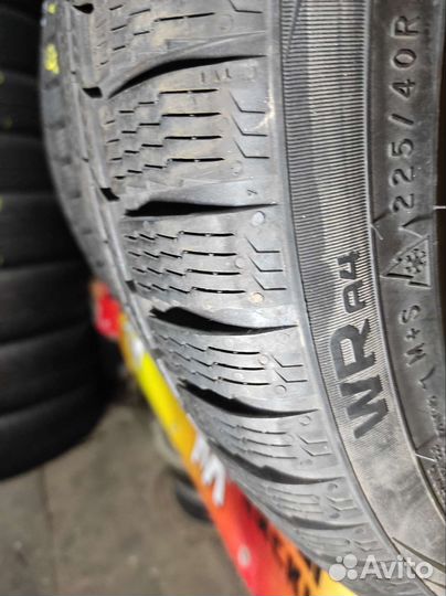 Nokian Tyres WR A4 225/40 R18 92V