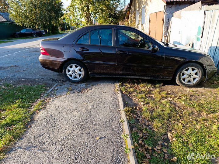 Mercedes-Benz C-класс 2.2 AT, 2002, 450 000 км