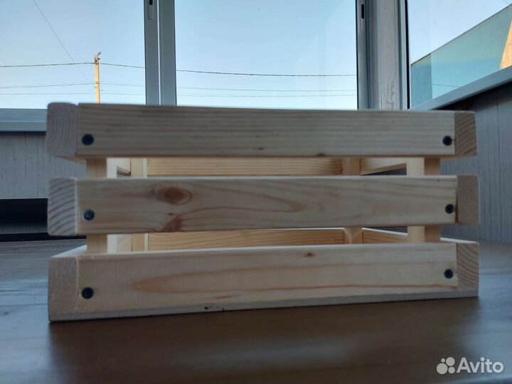 Деревянный ящик