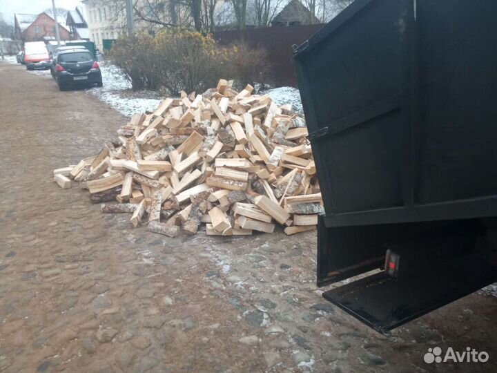 Дрова колотые в Ропше