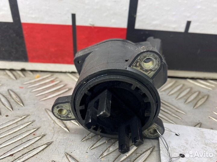 Клапан егр для Peugeot-Citroen 307 1618NR