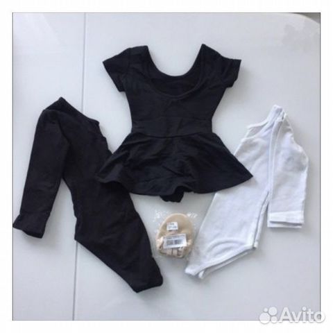 Купальник и др.вещи для гимнастики