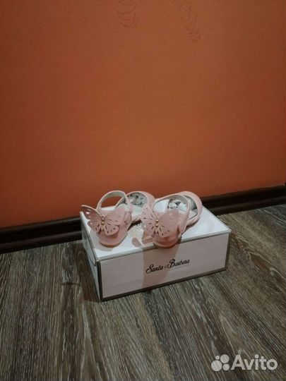 Туфли для девочки