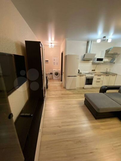 2-к. квартира, 42 м², 6/9 эт.