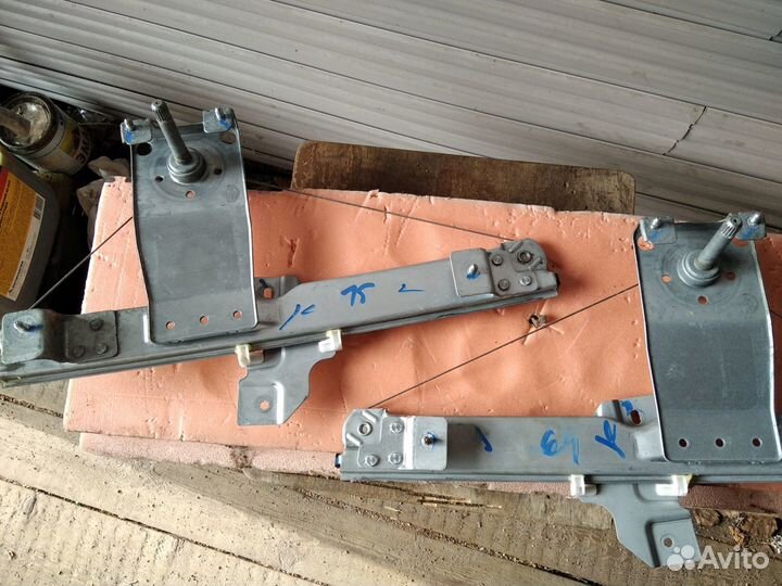 Стеклоподъемники для рено дастер задние