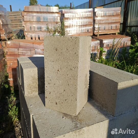 Блоки 40-20-20 бетонные полнотелые