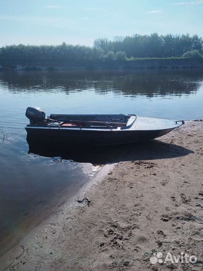 Лодка моторная Вега (Янтарь)