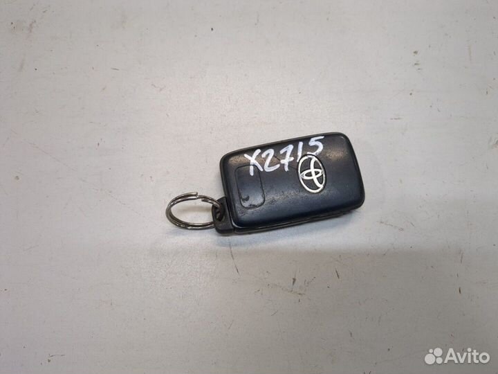 Ключ зажигания Toyota Prius 2009, 2009