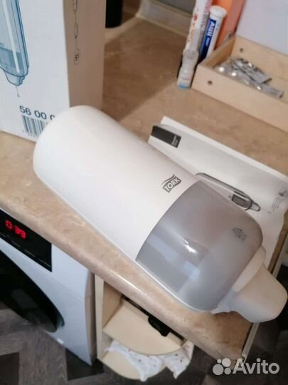 Диспенсер для жидкого мыла tork