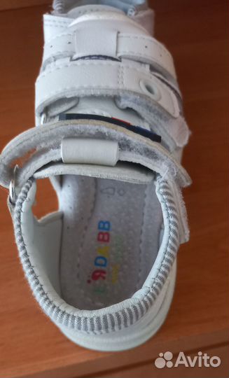 Сандали детские 19 размер