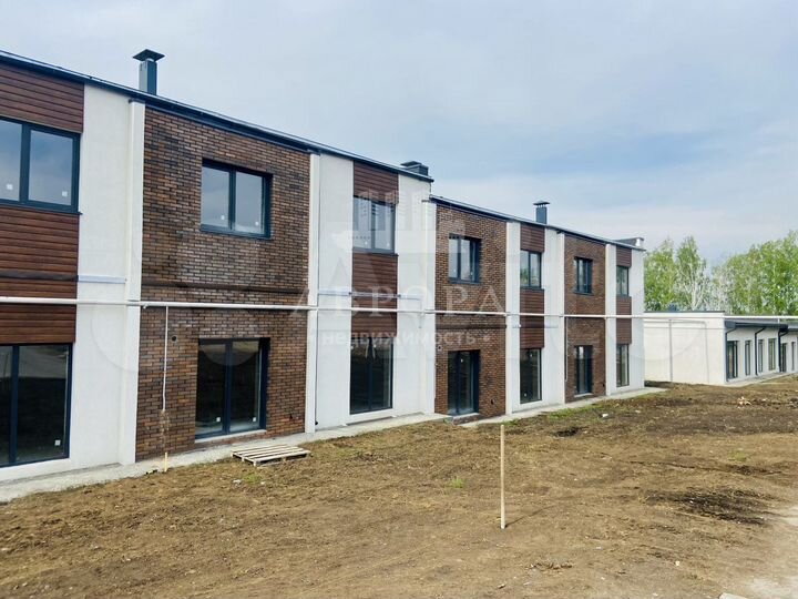 Таунхаус 124 м² на участке 2 сот.