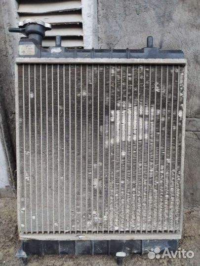 Радиатор охлаждения Хендай Акцент