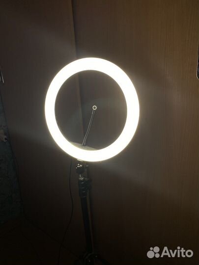 Кольцевая лампа 26 см с напольным штативом