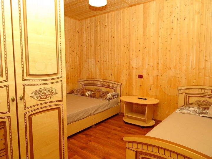 Комната 17 м² в 9-к., 2/3 эт.