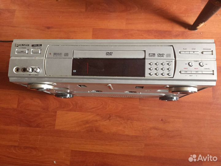 Видеомагнитофон Rolsen