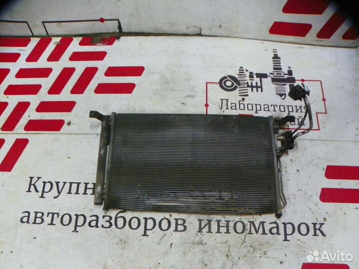 Радиатор кондиционера Hyundai Santa Fe