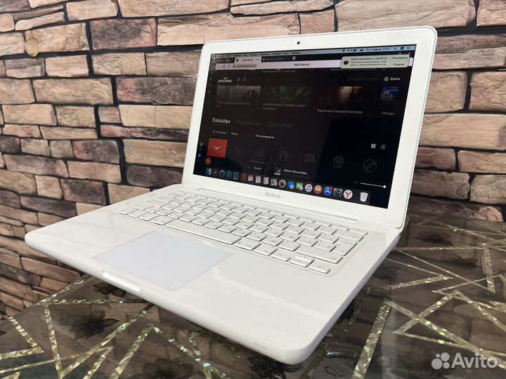 MacBook 13 A1342 SSD