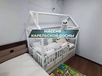 Детская кровать домик из настоящего дерева