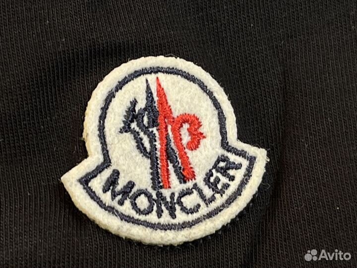 Футболка Moncler