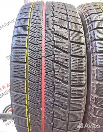 Bridgestone Blizzak VRX 235/45 R17 95T