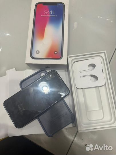 iPhone X, 256 ГБ