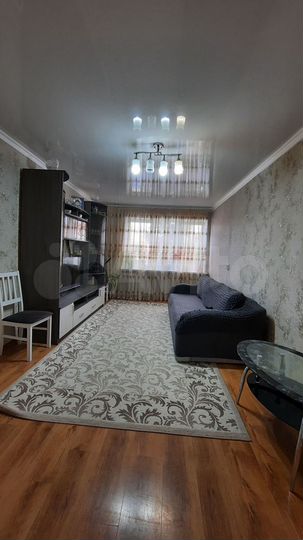 3-к. квартира, 60 м², 3/5 эт.