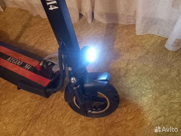 Самокат взрослый kugoo m4