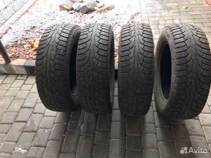 Nokian Tyres Hakkapeliitta 5 SUV 225/65 R17
