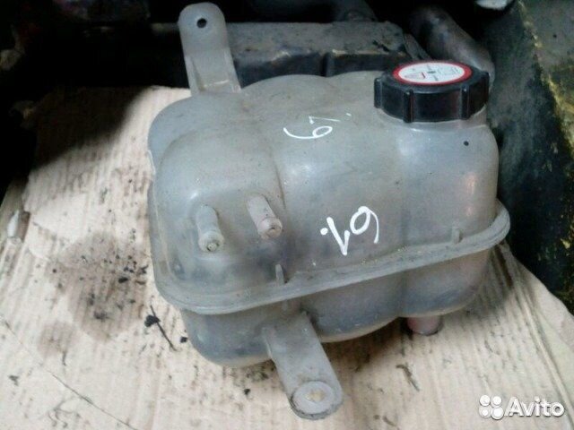 расширительный бачок форд транзит 2,4. расширительный бачок форд транзит 2021. расширительный бачок форд транзит 2021. бачок омывателя форд транзит 2020. расширительный бачок форд транзит 2.