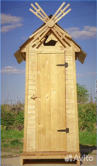 Уличный туалет с декором TLU